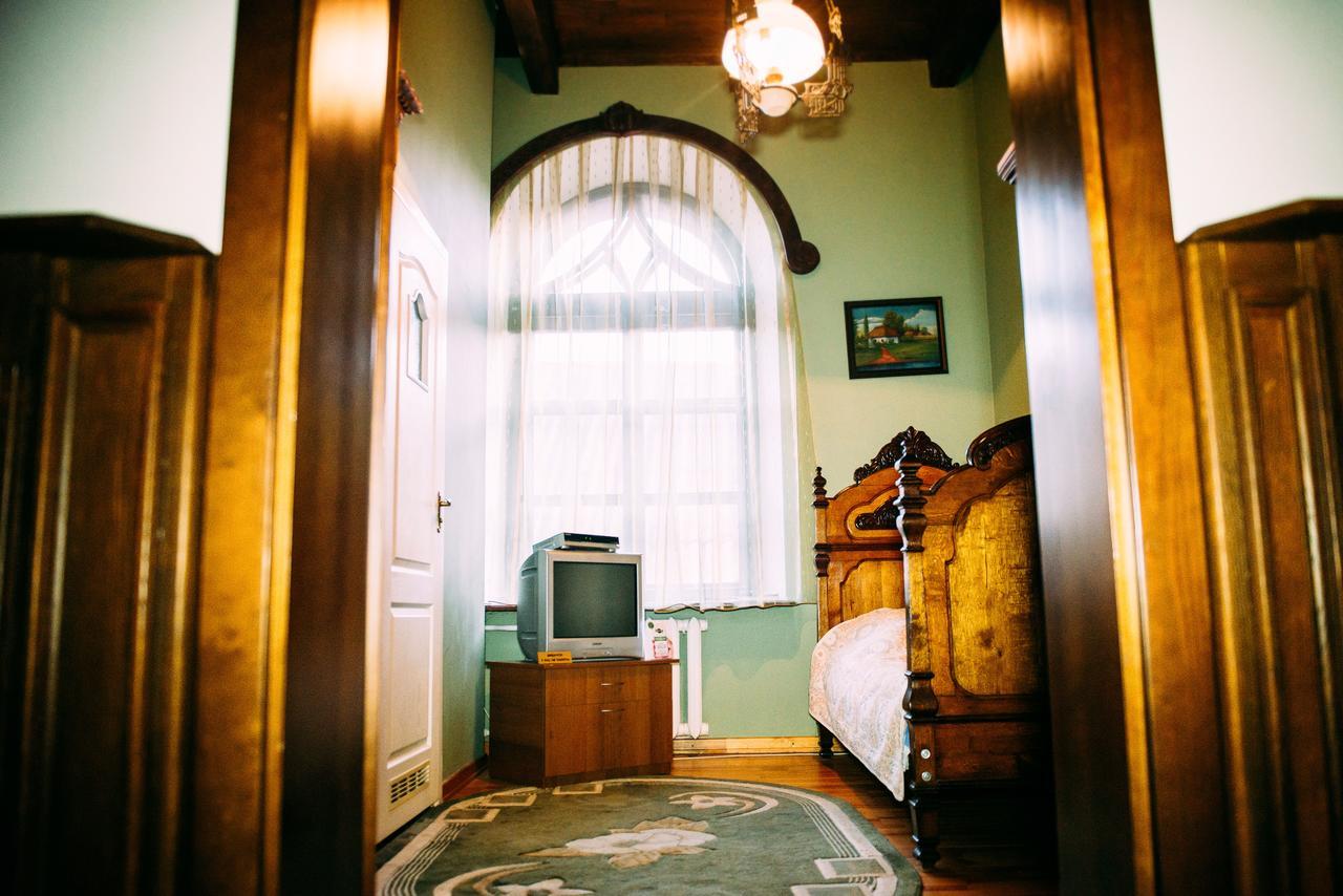 Antique House Hotel دوبنو المظهر الخارجي الصورة